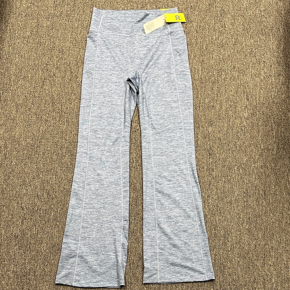 All I Motion women’s heather blue Flared Leggings Med
